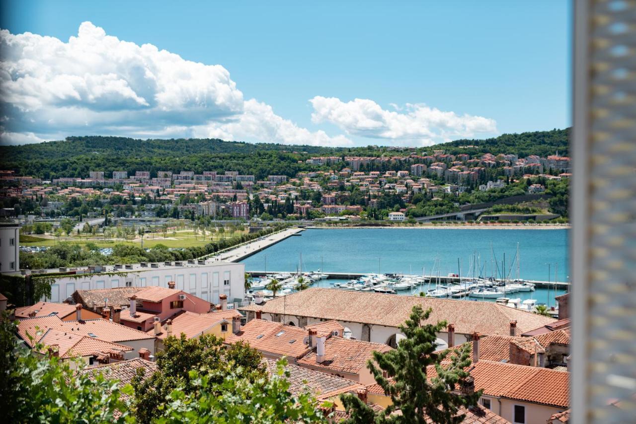 Koper Seaside Residence Екстериор снимка